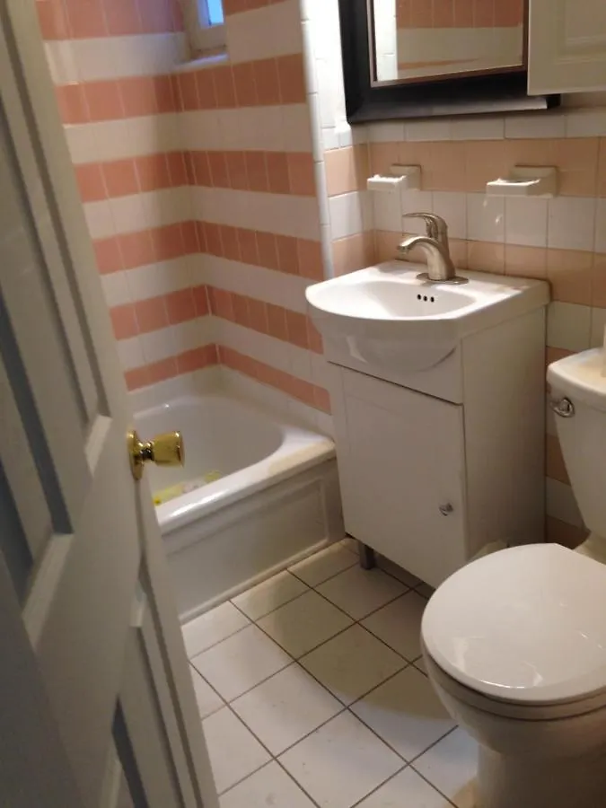 Accommodation Near Downtown Montreal